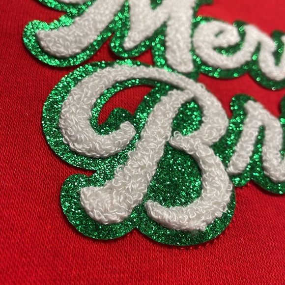 Hello Kitty Red Graphic‎ Christmas Merry & Bright Tree Sweatshirt Crewneck - Picture 6 of 17